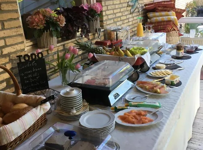 Bed & Breakfast Gaestehaus Sonntag *